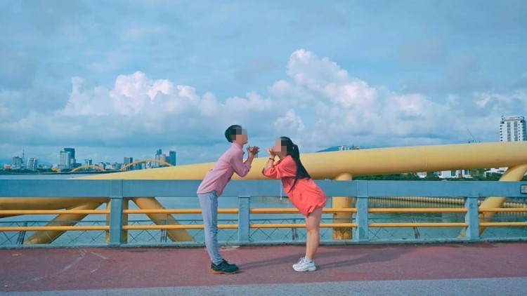 Nhiều người tích cực “đẩy thuyền” cho đôi bạn thân này trở thành người yêu. Nhiều người tích cực “đẩy thuyền” cho đôi bạn thân này trở thành người yêu.
