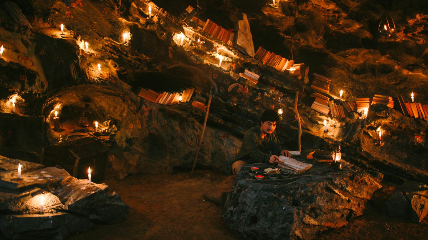 "Người bất tử" sẽ chính thức công chiếu trên toàn quốc vào ngày 26-10. Phim còn một buổi ra mắt vào tối nay (16-10) tại Hà Nội.