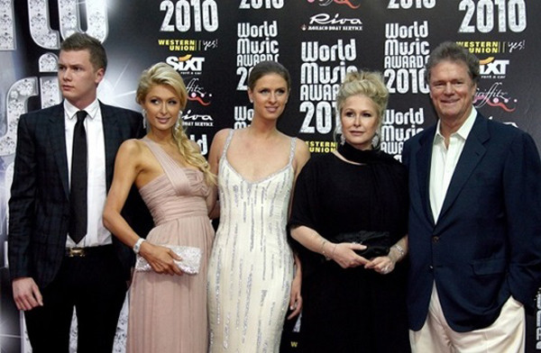 Những tỷ phú không cho con cái thừa kế tài sản ảnh 1