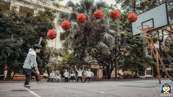 Chú lùn đôi khi cũng đẹp trai đấy chứ!