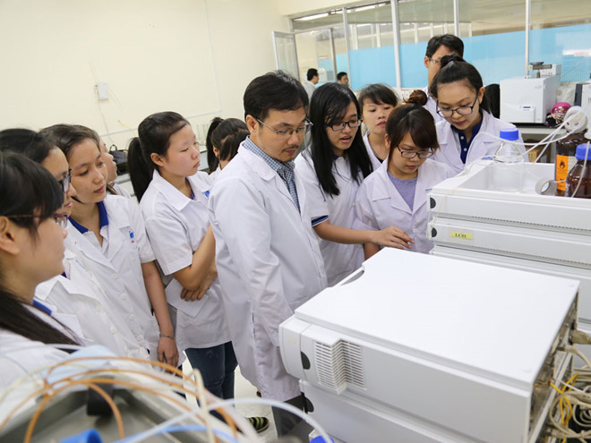 Sinh viên học tại Trường ĐH Công nghiệp thực phẩm TP.HCM. Ảnh: S.T.