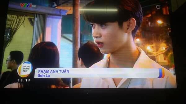 Đúng là không gì có thể qua mắt được được hội mê trai đẹp, thông tin chỉ thế này thôi mà chị em cũng truy ra được danh tính của anh chàng luôn này!