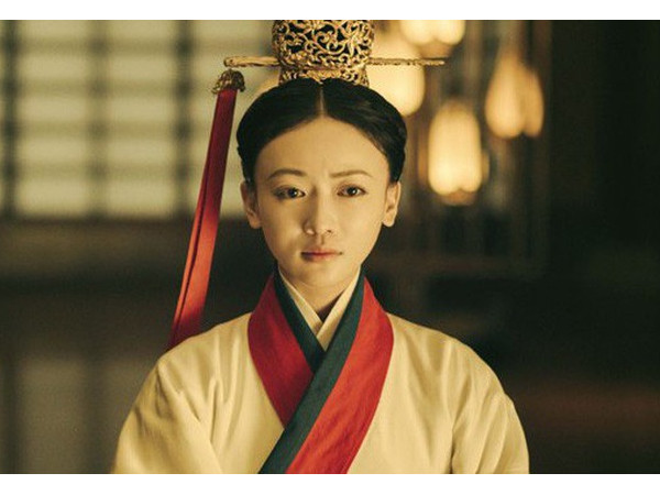 Ngô Cẩn Ngôn đảm nhận vai chính là Lý Hạo Lan.