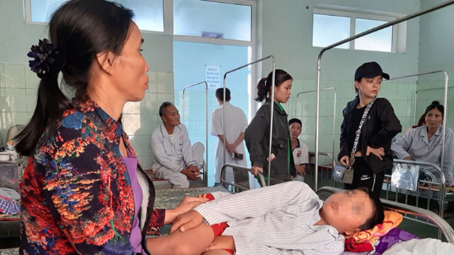 Hình phạt 231 cái tát của cô giáo T. ở Quảng Bình khiến em học sinh phải nhập viện.