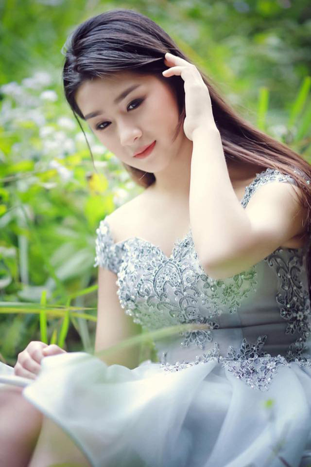 Nữ sinh Lào Cai khốn khổ vì bị nhầm là "hot girl ảnh bìa" sách giáo khoa ảnh 11 Nữ sinh Lào Cai khốn khổ vì bị nhầm là "hot girl ảnh bìa" sách giáo khoa ảnh 11