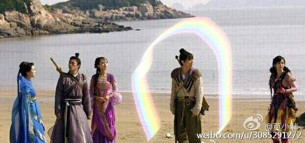 Chắc mình là nam thần hạ phàm nên không được có tư tình chăng?