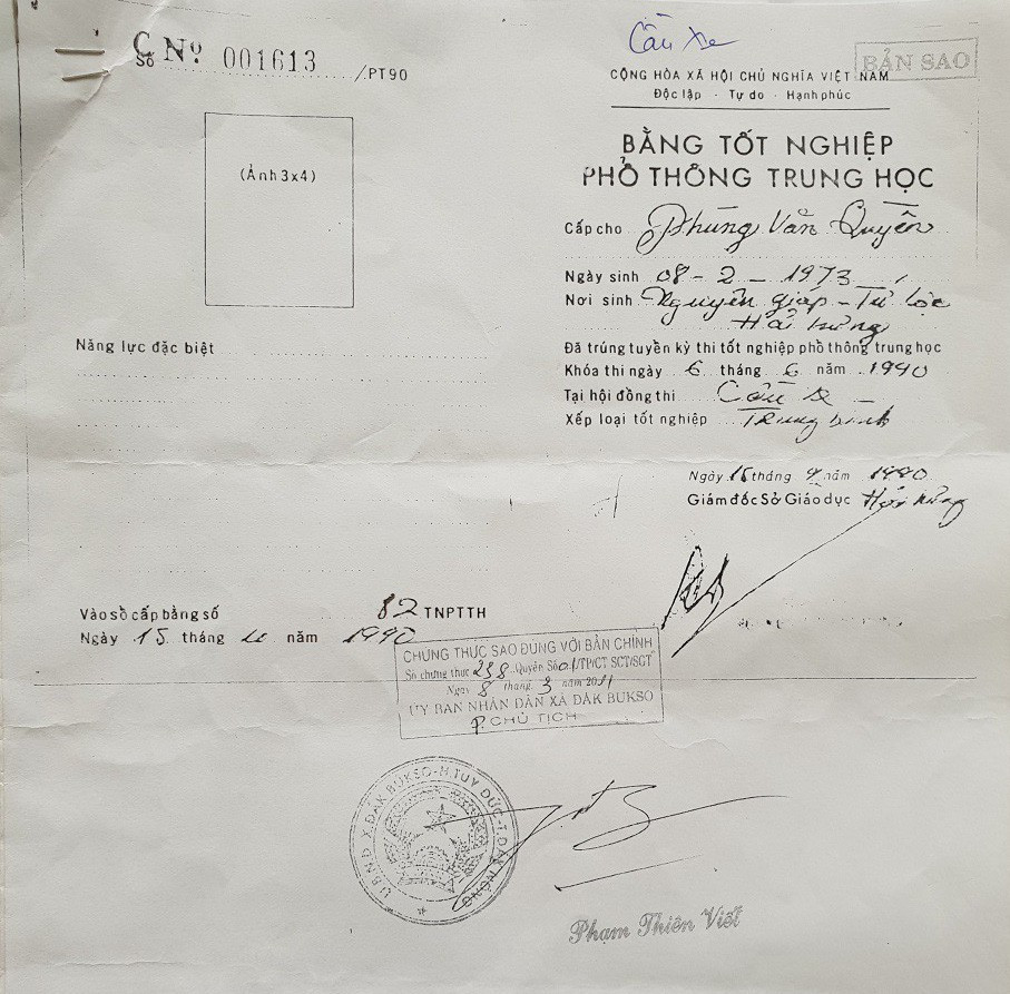 Bằng tốt nghiệp THPT của ông Quyền được ông Giảng sử dụng trong quá trình công tác.