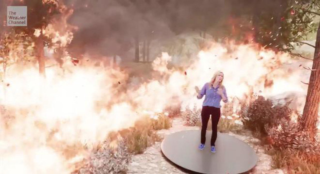 MC bị "nhấn chìm" trong biển lửa cháy rừng nhờ công nghệ hiện đại (Ảnh: The Weather Channel)