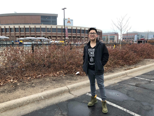 Pham Gia Phong đang là sinh viên năm 3 ngành Khoa học máy tính tại trường University of Minnesota, Hoa Kỳ. Pham Gia Phong đang là sinh viên năm 3 ngành Khoa học máy tính tại trường University of Minnesota, Hoa Kỳ.