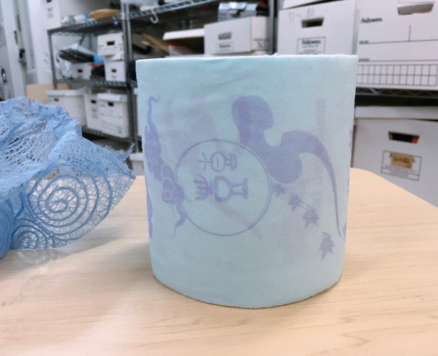 Hanebisho gây ra cơn nghiện toàn quốc đến mức cháy hàng.