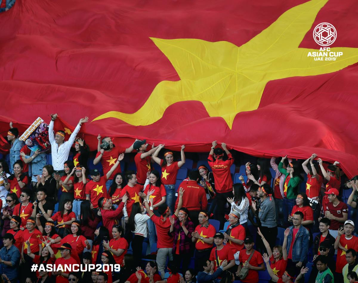 Lá cờ đỏ sao vàng sẽ tiếp tục phấp phới bay trên đấu trường AFC Asian Cup 2019 trong những ngày tới.