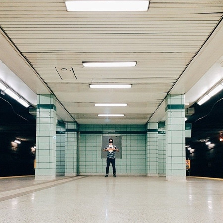 Martin Reisch chụp ảnh chính mình nhưng không phải là selfie.