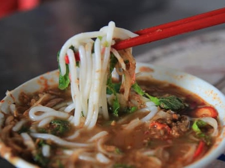 Ảnh: Chidorian, Twitter, Jessica Spengler, Pandora Voon.