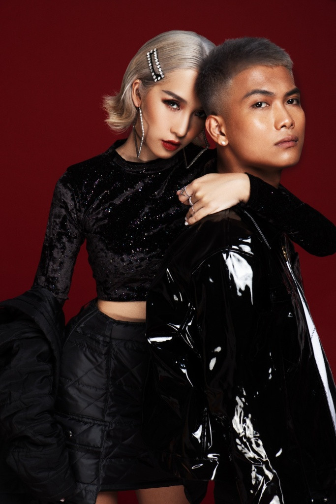 Live Concert lần này hứa hẹn không chỉ là một sự kiện dành riêng cho fan của BigDaddy và Emily, mà còn dành cho các cặp đôi, các bạn trẻ đang trong giai đoạn tìm hiểu có dịp lý tưởng bày tỏ với người bạn của mình nhân Valentine Trắng.