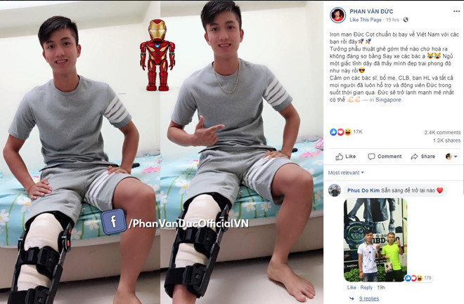 Văn Đức tươi tỉnh sau ca phẫu thuật dây chằng. Ảnh: FBNV.