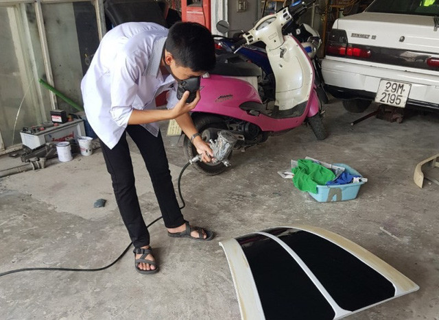 Việt Cường có đam mê từ nhỏ với ô tô.