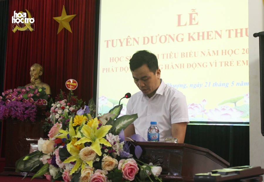Chú Bùi Anh Tuấn - Phó phòng Lao động - Thương binh và Xã hội huyện phát động Tháng hành động vì trẻ em. Chú Bùi Anh Tuấn - Phó phòng Lao động - Thương binh và Xã hội huyện phát động Tháng hành động vì trẻ em.