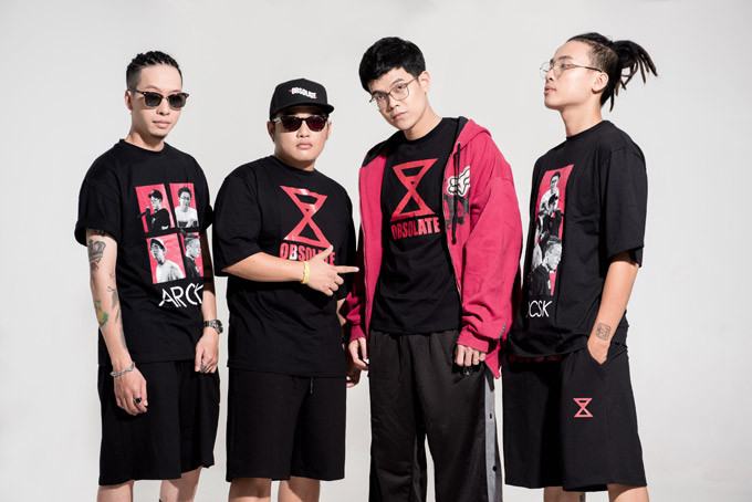 Dàn nghệ sĩ tên tuổi góp mặt trong chương trình.