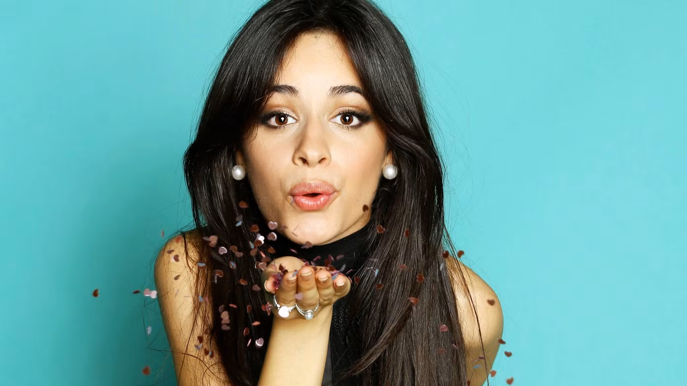 Cô nàng Camila Cabello khiến fan 