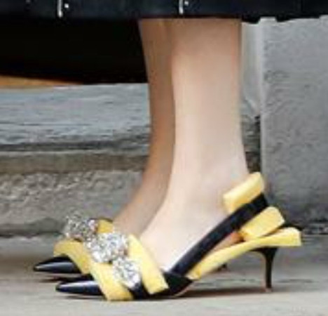 Đã có người đi giày này trên phố - có lẽ là êm chân thật.