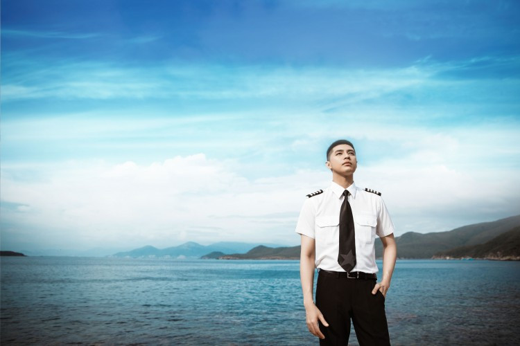 Dự án lần này chính là món quà mà anh muốn dành tặng khán giả, những người hâm mộ đã cùng đồng hành cùng anh trong suốt chặng đường 10 năm ca hát.