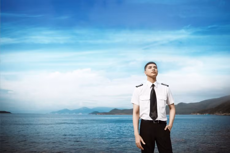 Dự án lần này chính là món quà mà anh muốn dành tặng khán giả, những người hâm mộ đã cùng đồng hành cùng anh trong suốt chặng đường 10 năm ca hát.