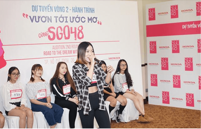 Một thí sinh đến dự thi với bài hát tự sáng tác. Ngoài ra thí sinh này còn có thể rap và dance rất tốt.