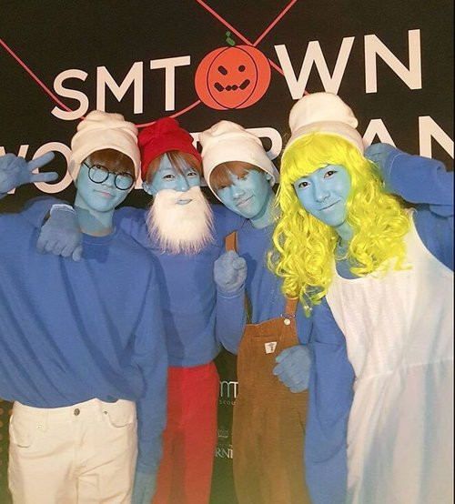 NCT Dream chắc chắn là những chàng trai đáng yêu nhất bộ tộc da xanh Smurfs rồi.