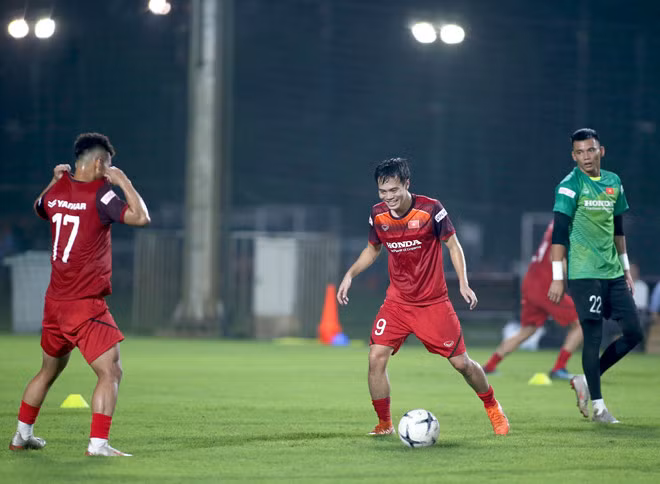 Văn Toàn sẽ là ngòi nổ đáng gờm của tuyển Việt Nam trong các tính toán của HLV Park Hang-seo. Ảnh: Minh Tú.