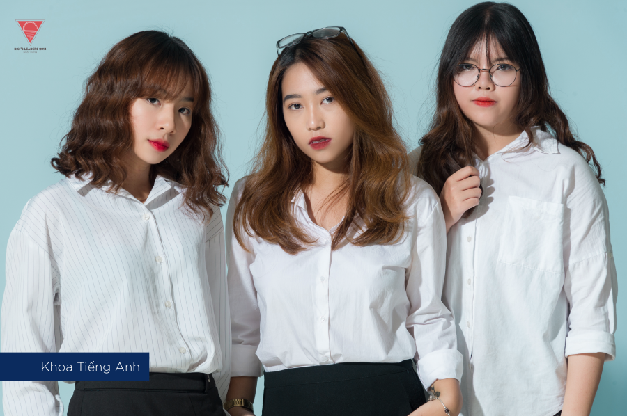 Với đội hình nữ áp đảo nhưng không hề lép vế, những cô gái của khoa tiếng Anh với động lực và quyết tâm mạnh mẽ được kì vọng sẽ làm nên chuyện tại cuộc thi năm nay.