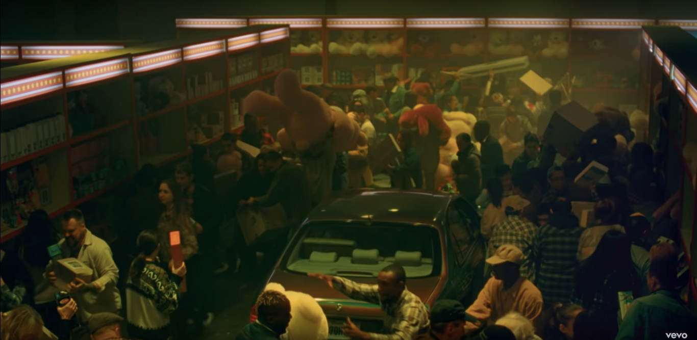 Hình ảnh nhiều ẩn dụ trong 