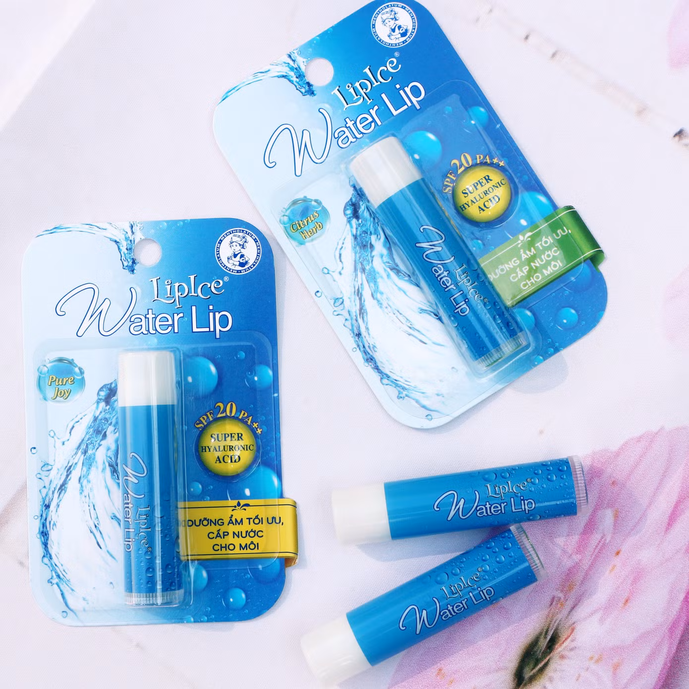 Cùng các "beauty blogger" chia sẻ bí quyết dưỡng môi hồng xinh tự tin đón Tết ảnh 2