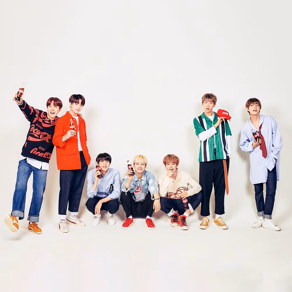Để giữ chân fan Hàn, Big Hit Ent đành phải hủy ca khúc chủ đề Bird ảnh 3