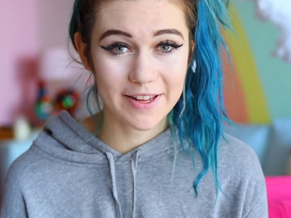 Jessie Paege - YouTuber rất nghiêm túc khi nói về bệnh tâm lý của người trẻ.