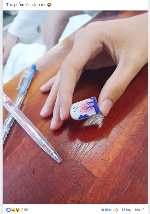 Tác phẩm lúc rảnh rỗi của cô bạn này được cộng đồng teen truyền tay nhau. (Ảnh: FB Chức Lee Sin)