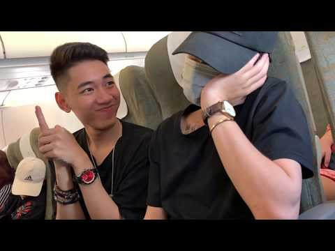 Bức ảnh chứng minh hùng hồn cho câu nói kinh điển: “Đừng bao giờ đi ngủ khi đứa bạn thân còn thức”. Và sau tất cả, nhờ anh Khánh mà “biệt đội” fanti bọn mình mới có thể hoàn thành KPI ngay cả khi hai anh đi công tác.