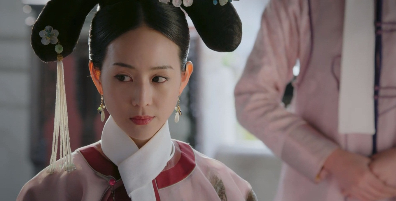 Vì chỉ có như vậy, Hải Lan mới có thể tự bảo vệ mình và Như Ý khỏi các âm mưu giăng bẫy chốn hậu cung.