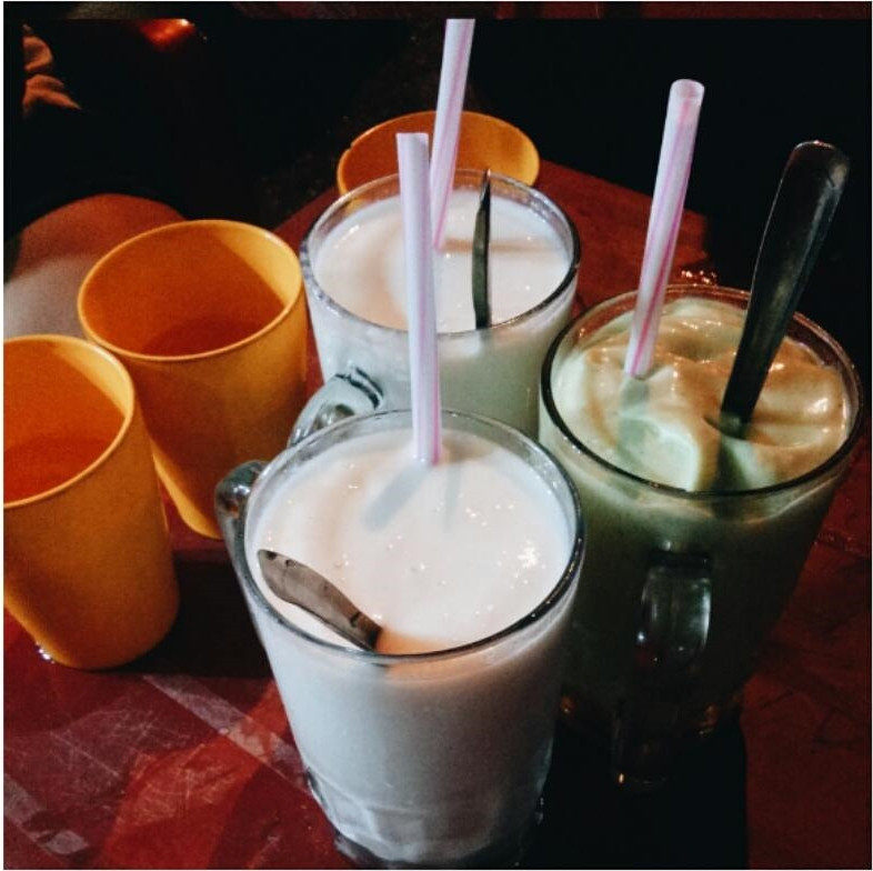 Sau một vòng thưởng thức các món ngon, sinh tố Vạn Kiếp sẽ là món tráng miệng tuyệt đấy! (Ảnh: @htrannn)