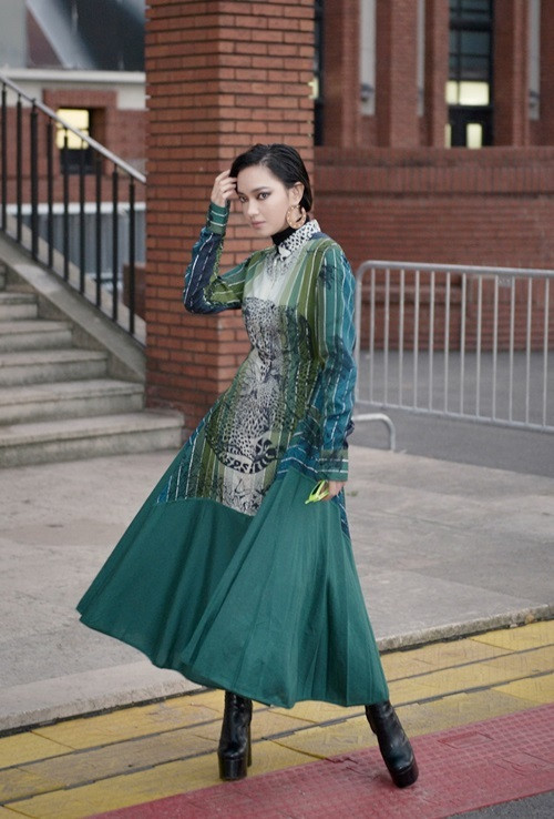 Showbiz Việt đâu có thiếu những ngôi sao phong cách luôn đi đầu trào lưu ảnh 5 Showbiz Việt đâu có thiếu những ngôi sao phong cách luôn đi đầu trào lưu ảnh 5