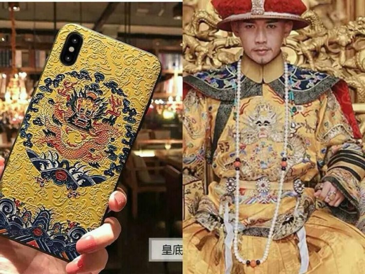 Lấy cảm hứng từ trang phục của Hoàng đế Càn Long, chiếc ốp lưng này có màu vàng chủ đạo và hoạ tiết thiết kế rất “hoành tráng”.