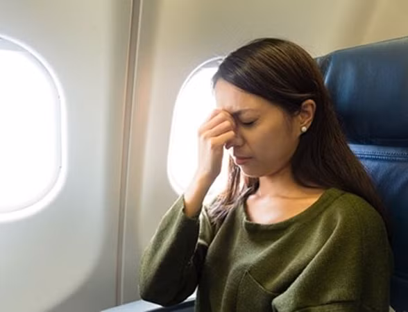 Không ít người sợ hãi đến ám ảnh mỗi khi đi máy bay.