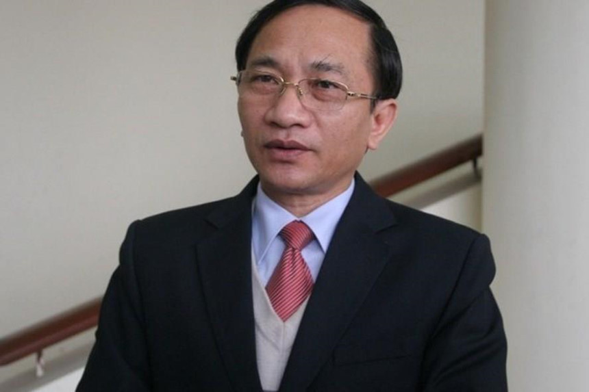 TS Hoàng Ngọc Vinh ủng hộ việc công khai danh tính và xử lý thật mạnh những phụ huynh đã can thiệp vào điểm thi của con mình. Ảnh: NVCC.