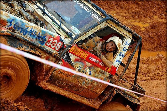 Cậu học trò năm nào giờ đã trở thành một tay đua cừ khôi, được nhiều người biết đến.