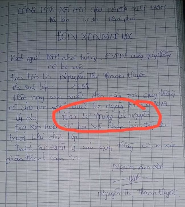 Đơn xin nghỉ học với lí do “trúng lời nguyền” gây chú ý.