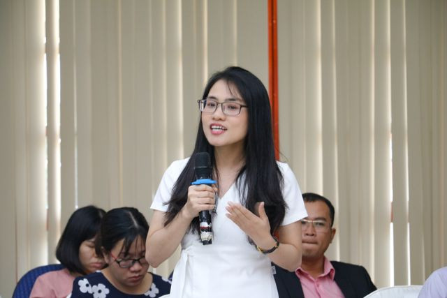 Thạc sĩ tâm lý Lê Thị Hằng, Trưởng bộ môn tâm lý - trường ĐH Nguyễn Tất Thành.