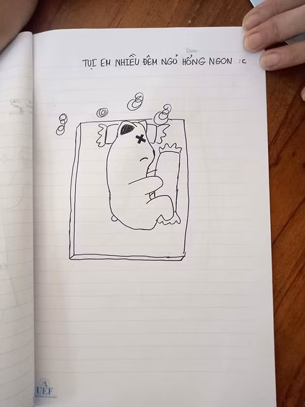 Vì lo sợ điểm thấp, cả lớp đã bàn nhau "xin xỏ" cô cho thi lại.