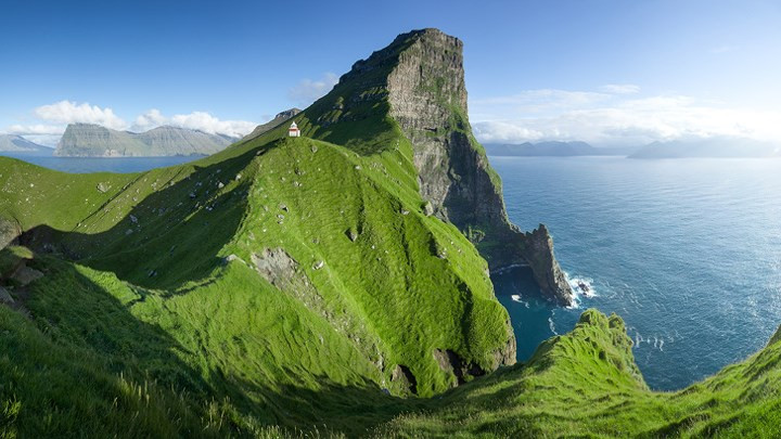 Có khi nào bạn muốn ở một mình trên một hòn đảo?