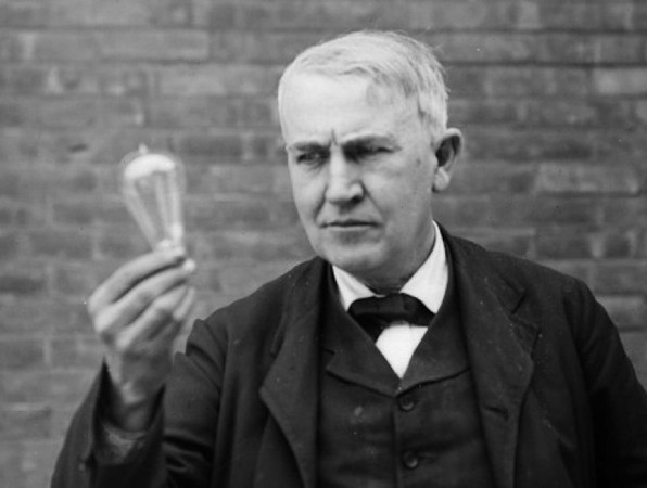 Thomas Edison – một trong những nhà phát minh vĩ đại nhất, người luôn có cách suy nghĩ rất lạc quan.