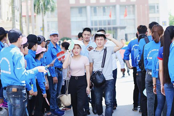 Sáng nay tại Hà Tĩnh, thời tiết nắng nóng gay gắt diện rộng. (Ảnh minh hoạ)