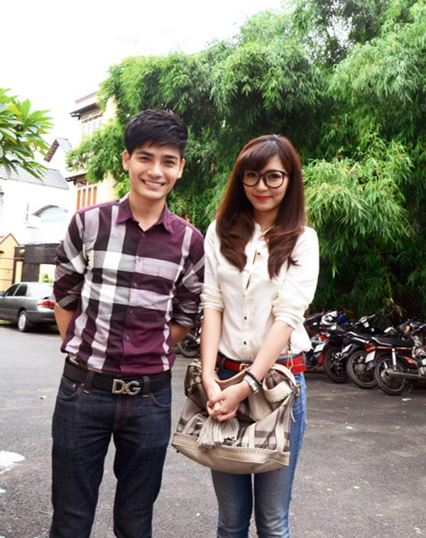 Sau khi ra mắt sản phẩm đầu tay thành công, Bích Phương đã tích cực giảm cân và theo đuổi phong cách thời trang nữ tính.